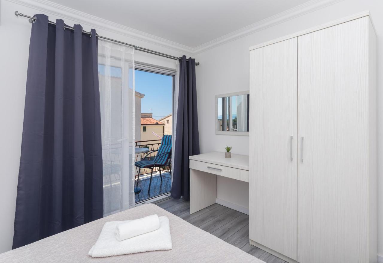 Apartments Petrusic Makarska Ngoại thất bức ảnh